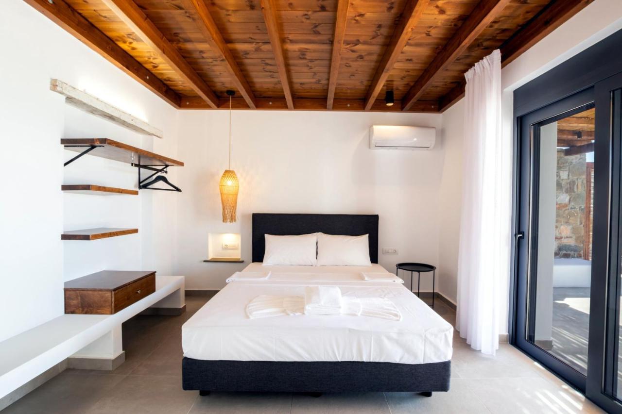 Cato Agro 4, Seafront Villa With Private Pool Afiartis Exterior photo